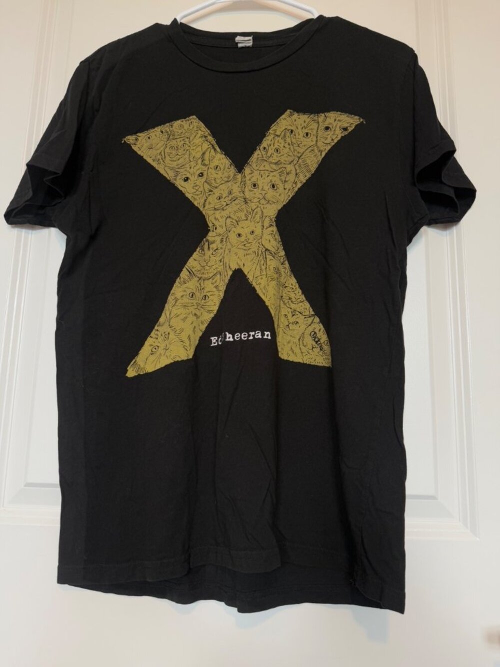 Ed Sheeran Black Graphic T-Shirt Size M Yellow X w/ Cats Tour Cotton Concert